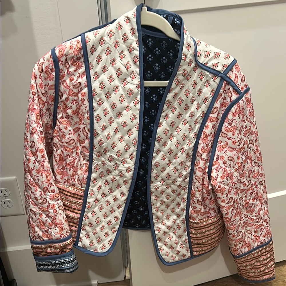 Floral Quilted Women's Jacket - Multicolor